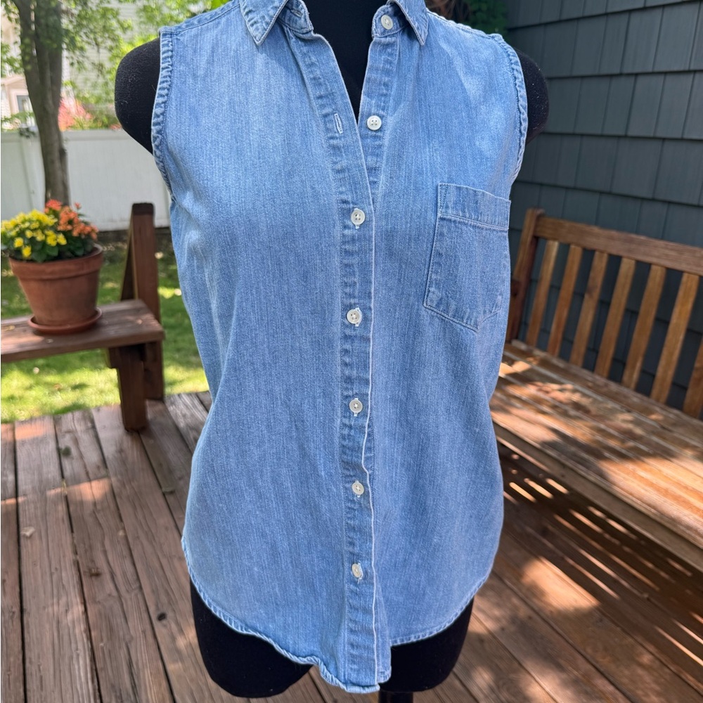 Vintage GAP Light Blue Sleeveless Denim Button-Front Shirt